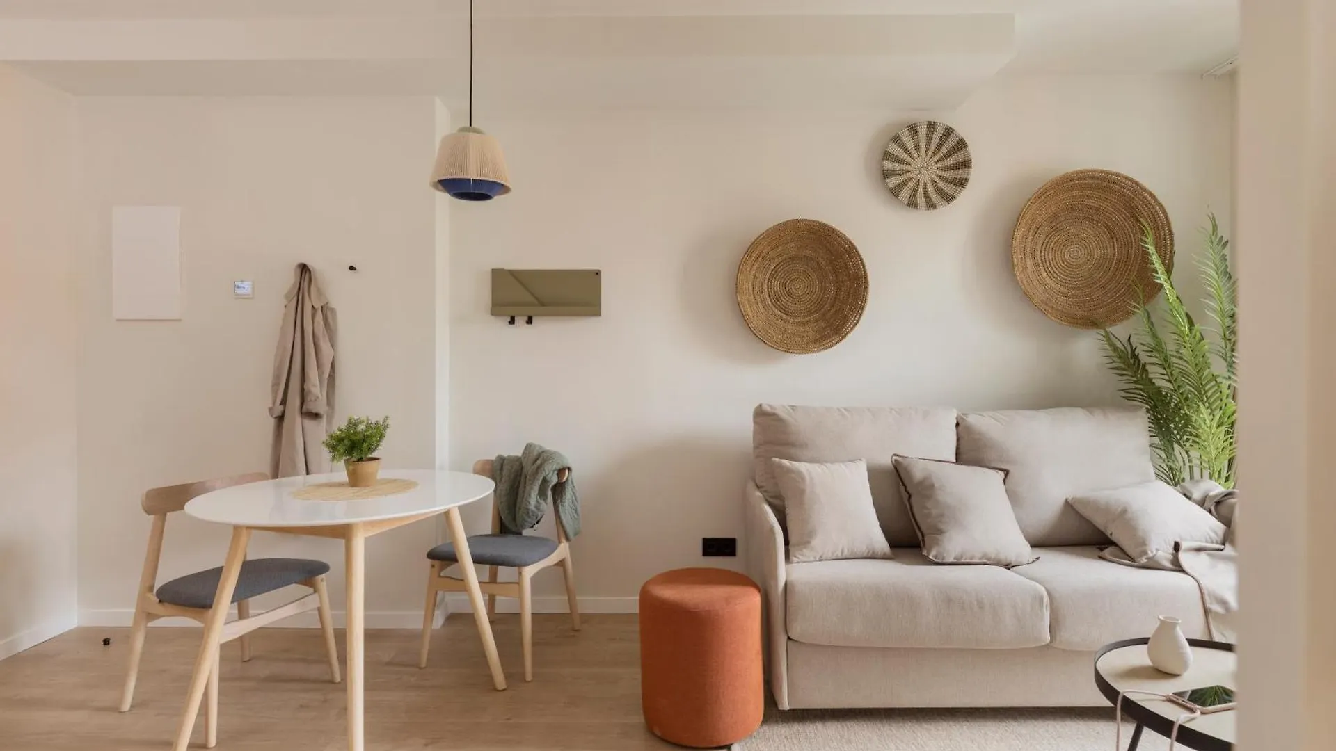 ***  Libere Barcelona Sant Antoni Aparthotel Spain